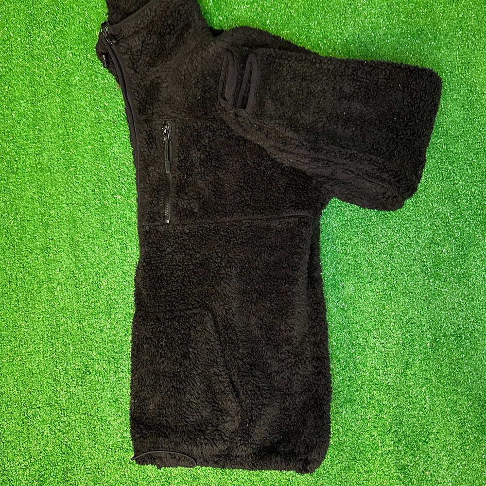 This is a very warm and fuzzy Victoria secret pink Sherpa!